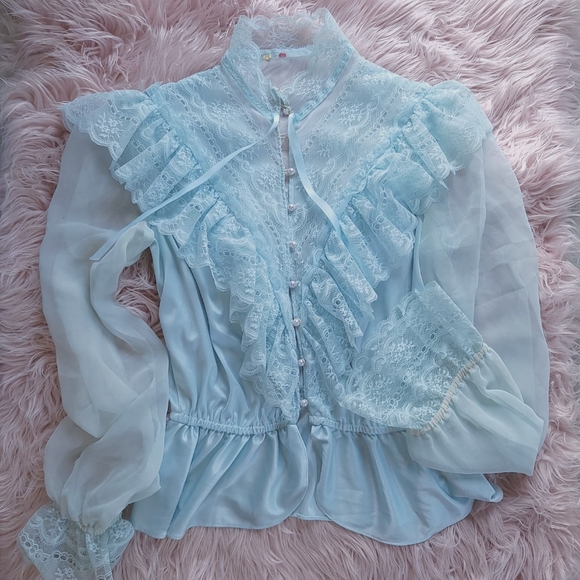 Ethereal Whimsical Vintage Pastel Cottagecore - Picture 11 of 16